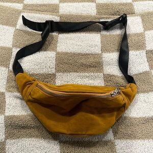 Velvet fanny pack